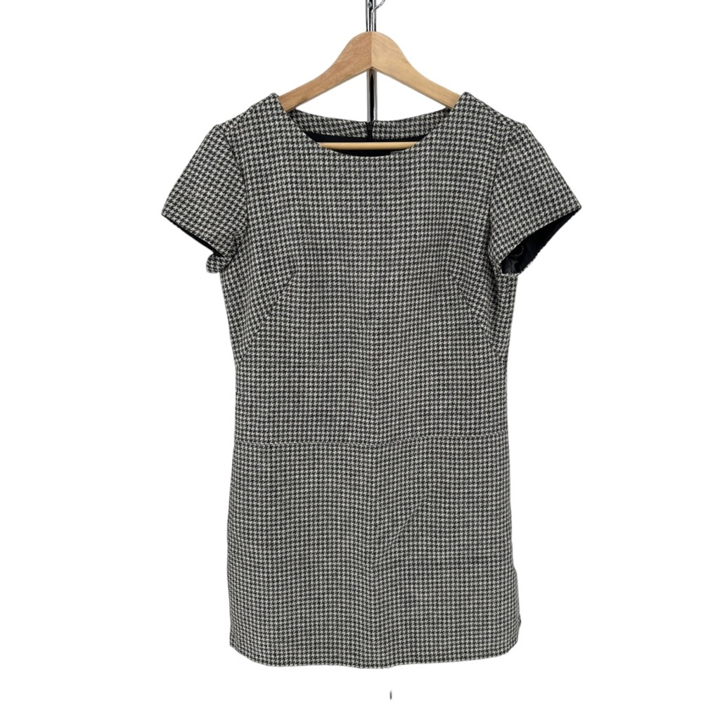 Gap Premium Recycled Wool Houndstooth Cap Sleeve Shift Dress size 6 Black White